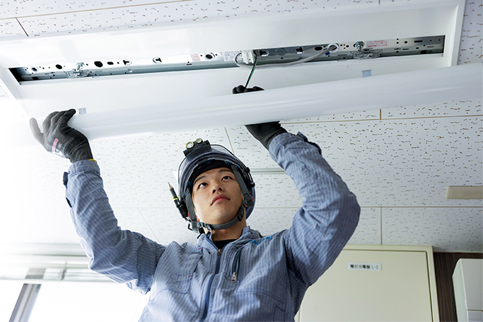 写真：電気工事